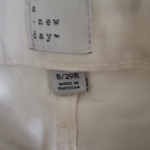 A new day Barrel Leg Jeans Beige Size 8/29R - Picture 2 of 7